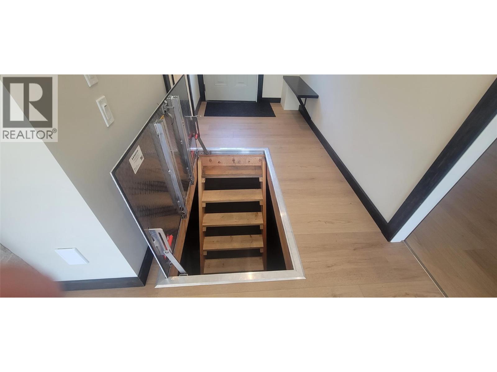 611 Casley Court Unit# 3, New Denver, British Columbia  V0G 1S1 - Photo 13 - 10396221