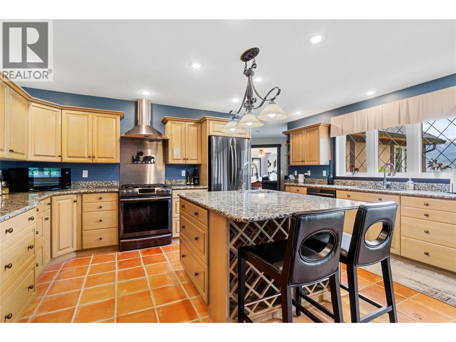 5121 Ivy Road, Eagle Bay, British Columbia  V0E 1T0 - Photo 41 - 10396229
