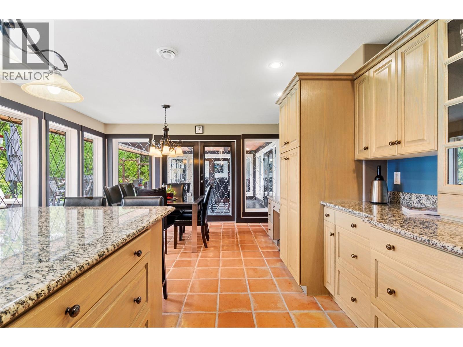 5121 Ivy Road, Eagle Bay, British Columbia  V0E 1T0 - Photo 44 - 10396229