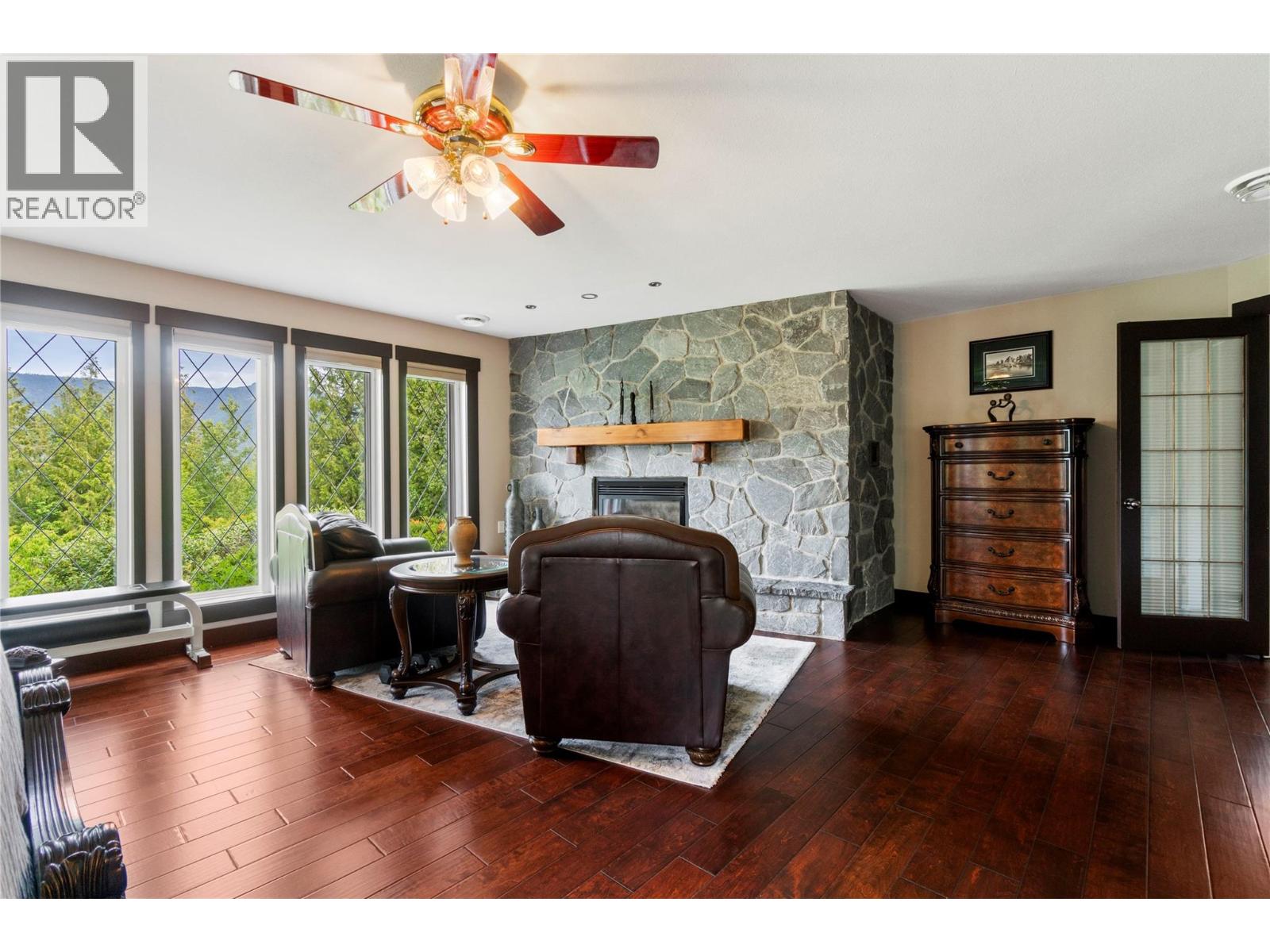 5121 Ivy Road, Eagle Bay, British Columbia  V0E 1T0 - Photo 53 - 10396229