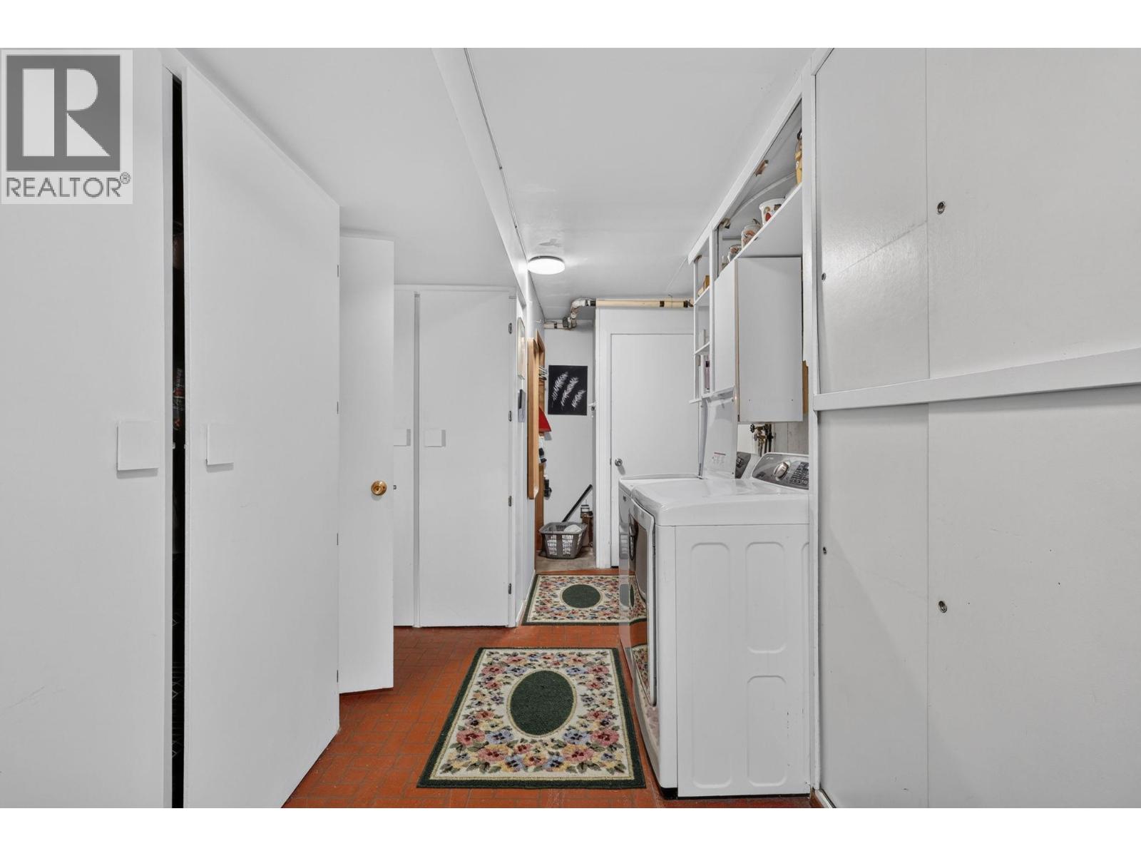 5868 Macgregor Road, Peachland, British Columbia  V0H 1X4 - Photo 21 - 10395254