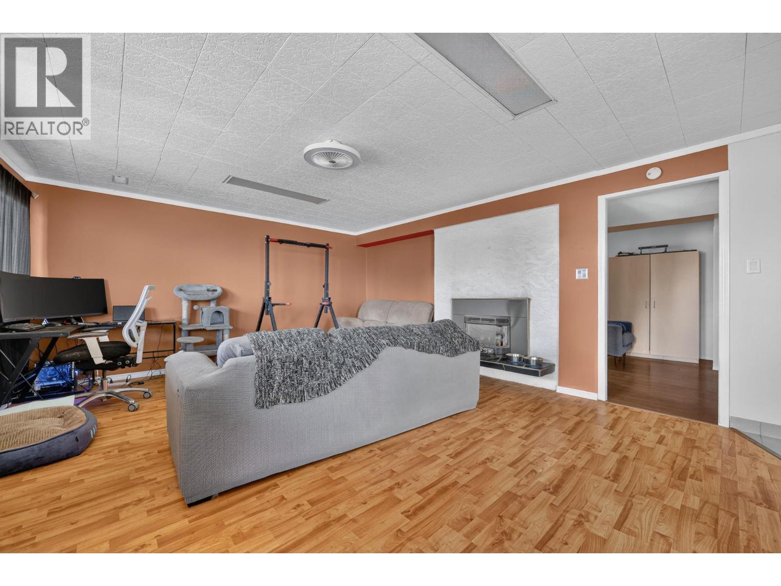 5868 Macgregor Road, Peachland, British Columbia  V0H 1X4 - Photo 27 - 10395254