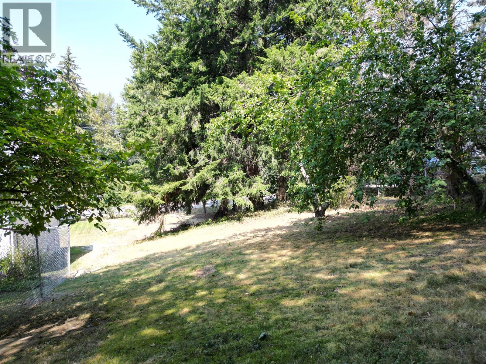 2110 1 Avenue Ne, Salmon Arm, British Columbia  V1E 1Z4 - Photo 15 - 10396430