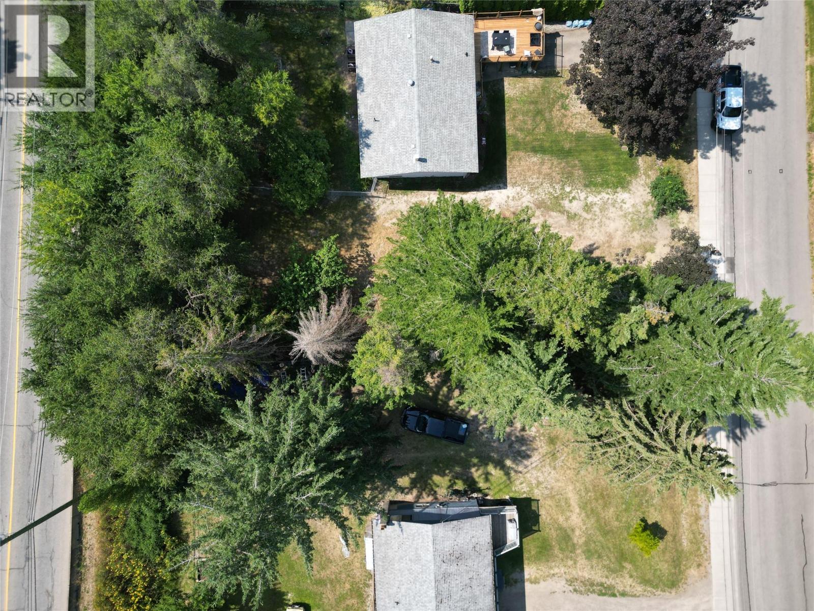 2110 1 Avenue Ne, Salmon Arm, British Columbia  V1E 1Z4 - Photo 18 - 10396430
