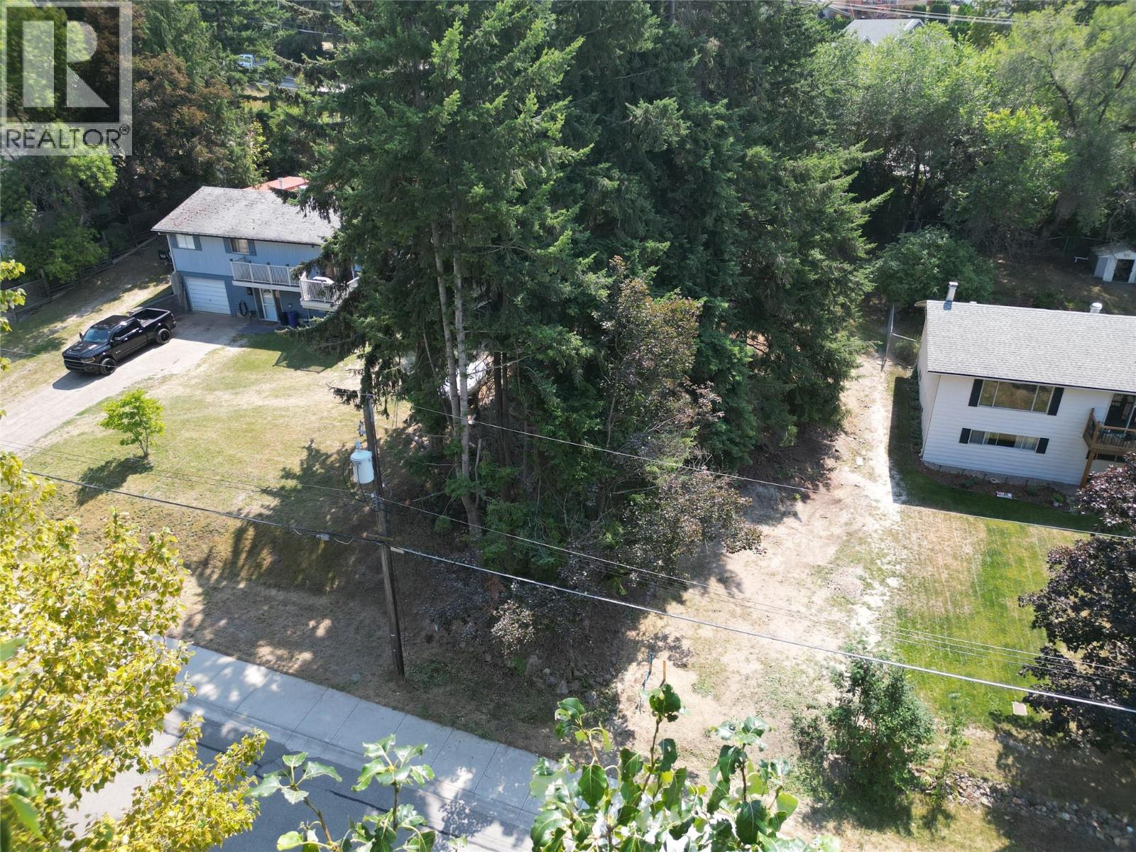 2110 1 Avenue Ne, Salmon Arm, British Columbia  V1E 1Z4 - Photo 6 - 10396430
