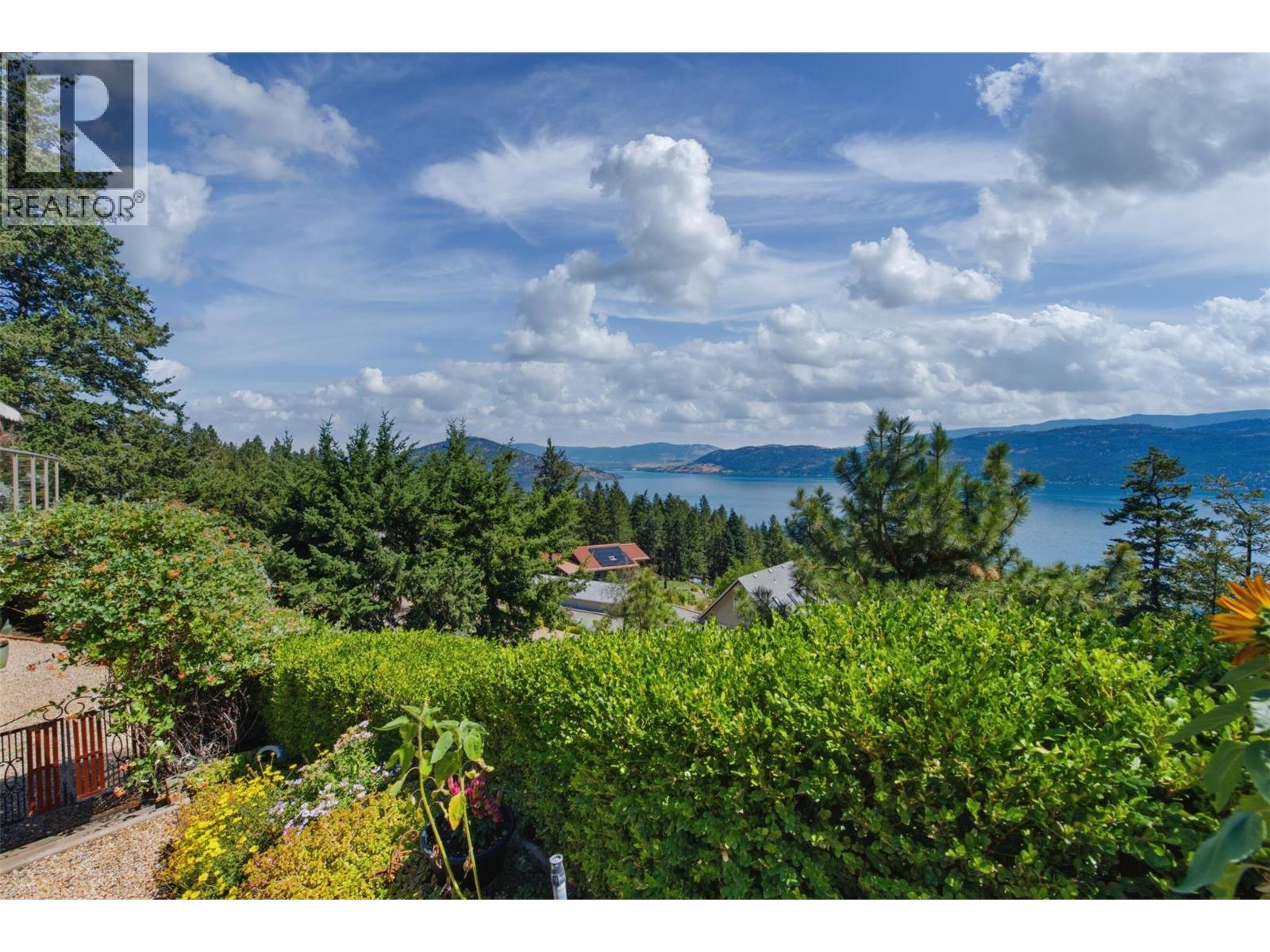 594 Mountain Drive, Vernon, British Columbia  V1H 2B7 - Photo 40 - 10395204