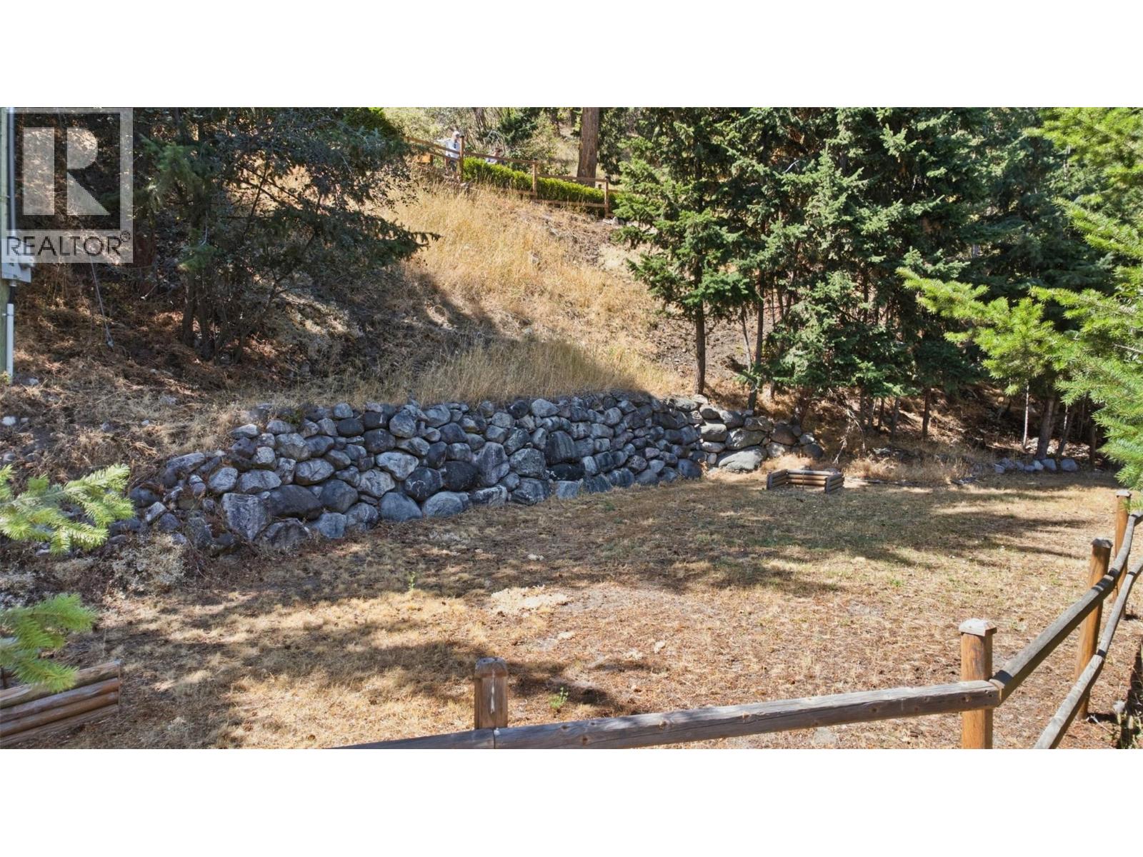 594 Mountain Drive, Vernon, British Columbia  V1H 2B7 - Photo 51 - 10395204