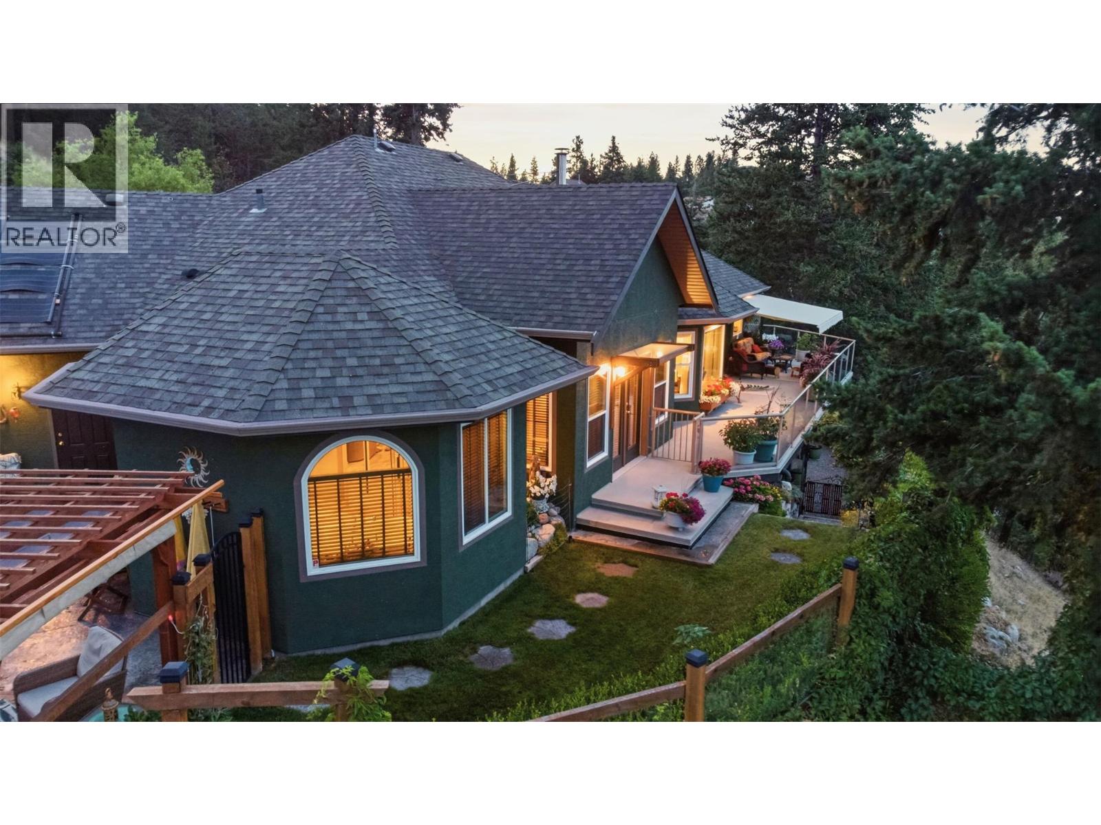 594 Mountain Drive, Vernon, British Columbia  V1H 2B7 - Photo 59 - 10395204