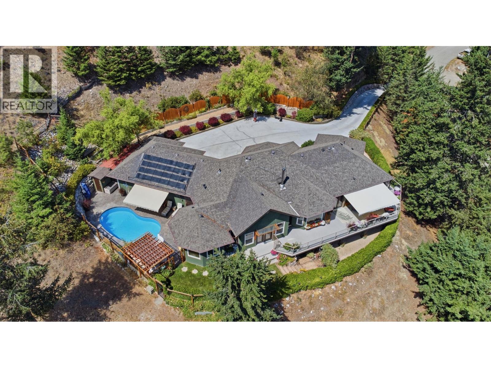 594 Mountain Drive, Vernon, British Columbia  V1H 2B7 - Photo 66 - 10395204