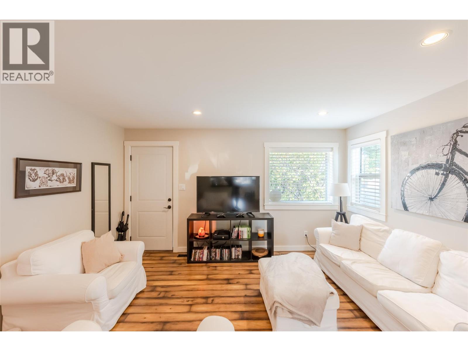 9705 Sargeant Street, Summerland, British Columbia  V0H 1Z3 - Photo 7 - 10396517