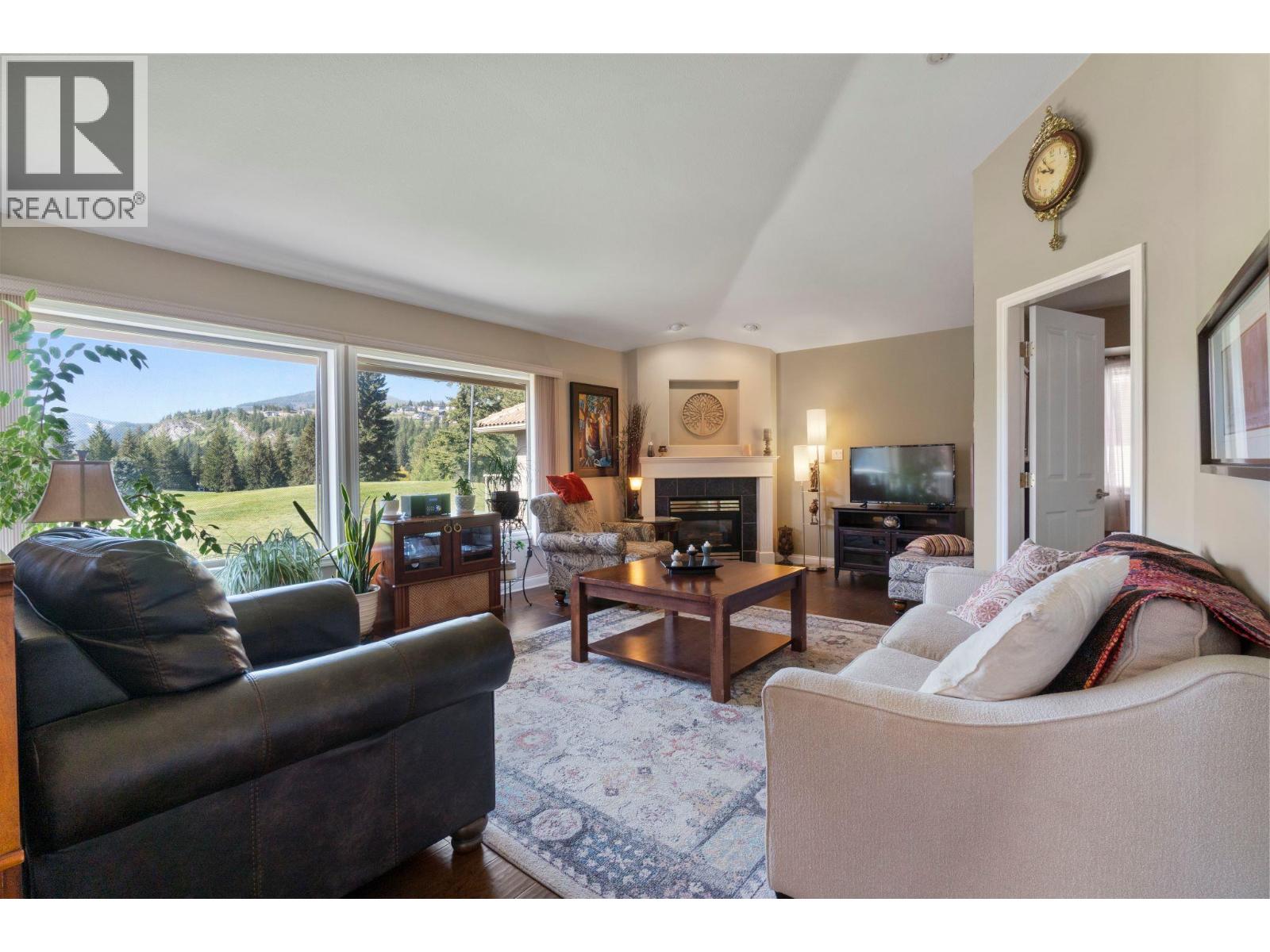 2550 Golf Course Drive Unit# 11, Blind Bay, British Columbia  V0E 1H1 - Photo 1 - 10396436