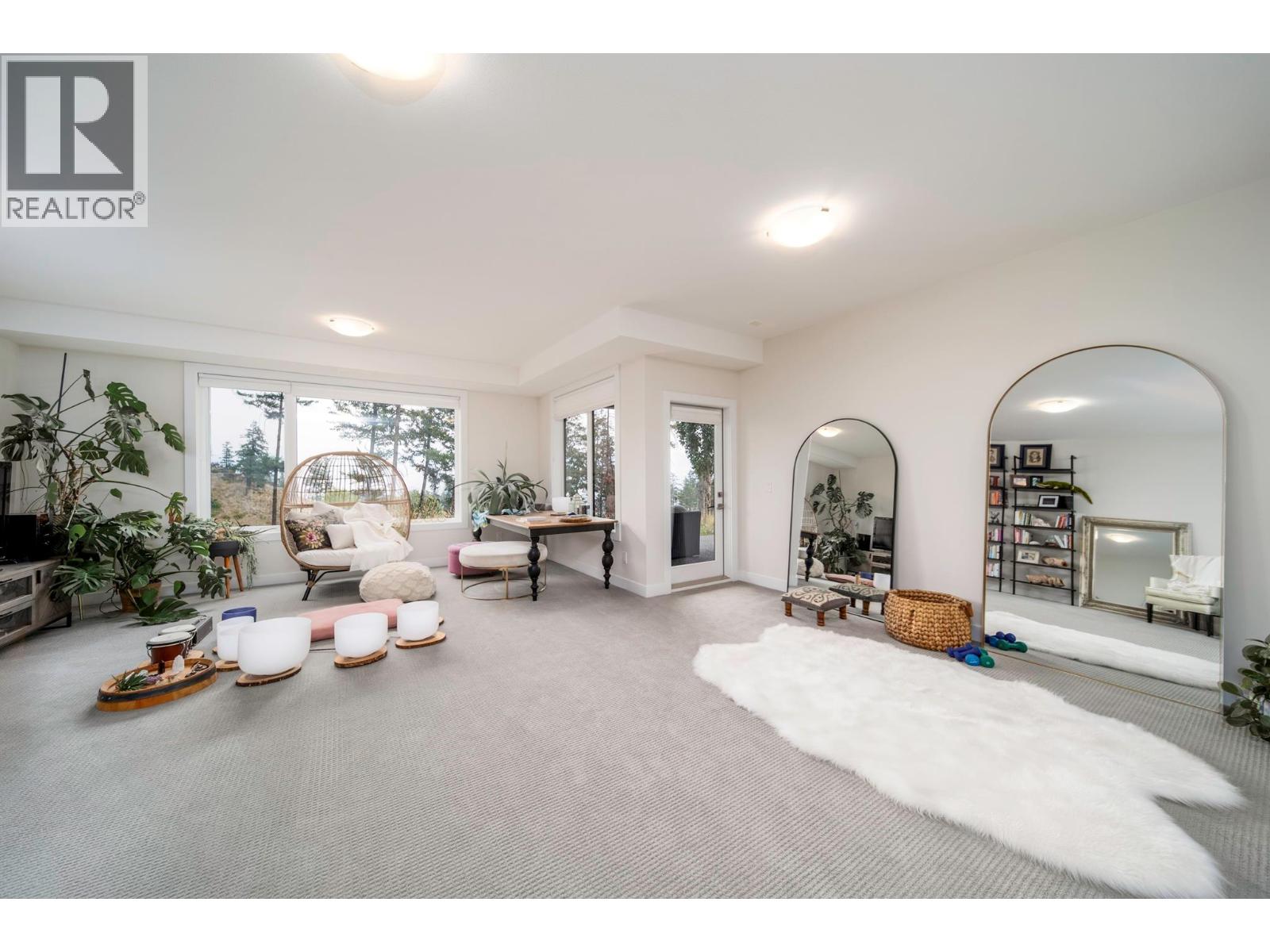 1349 Rocky Point Drive Unit# 2, Kelowna, British Columbia  V1V 0B5 - Photo 33 - 10396427