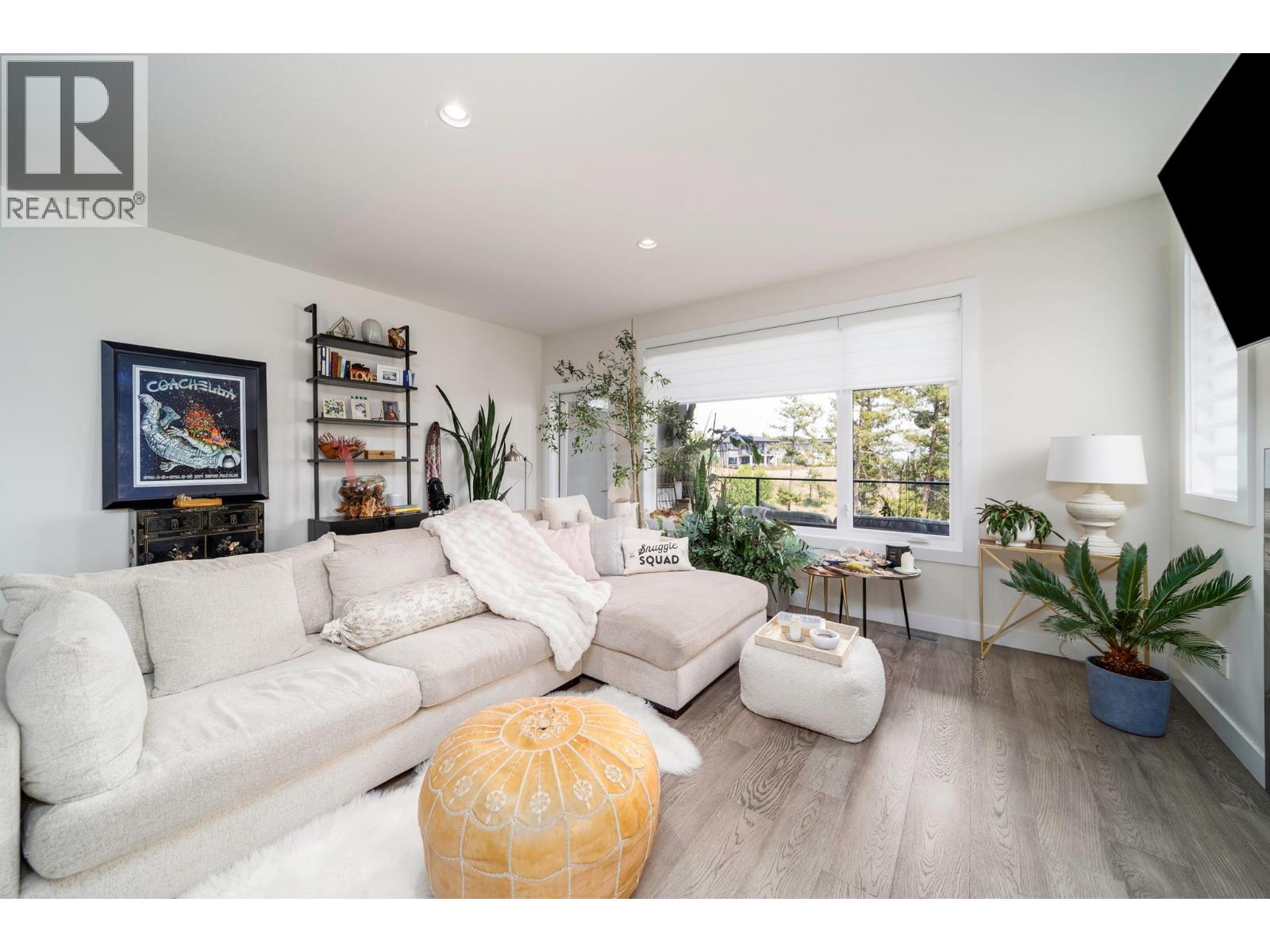1349 Rocky Point Drive Unit# 2, Kelowna, British Columbia  V1V 0B5 - Photo 4 - 10396427