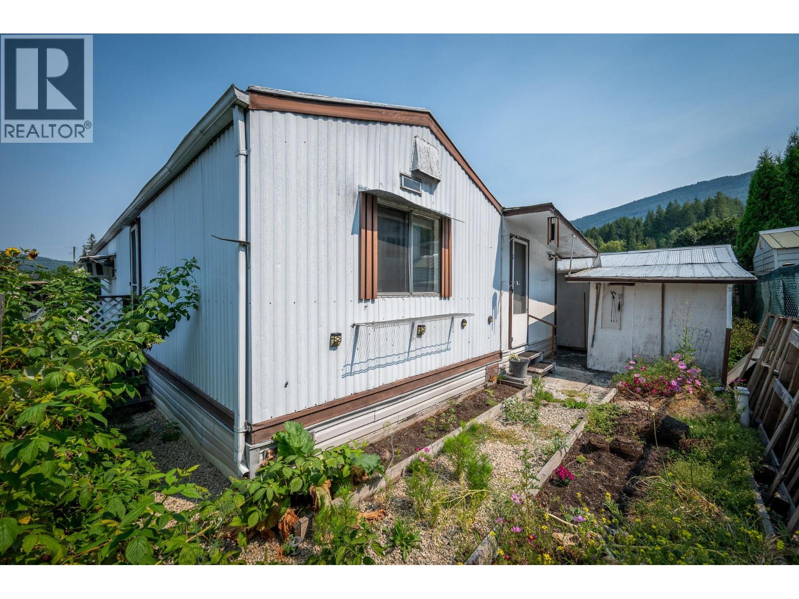 5280 69 Avenue Ne, Salmon Arm, British Columbia  V0E 1K0 - Photo 24 - 10396156