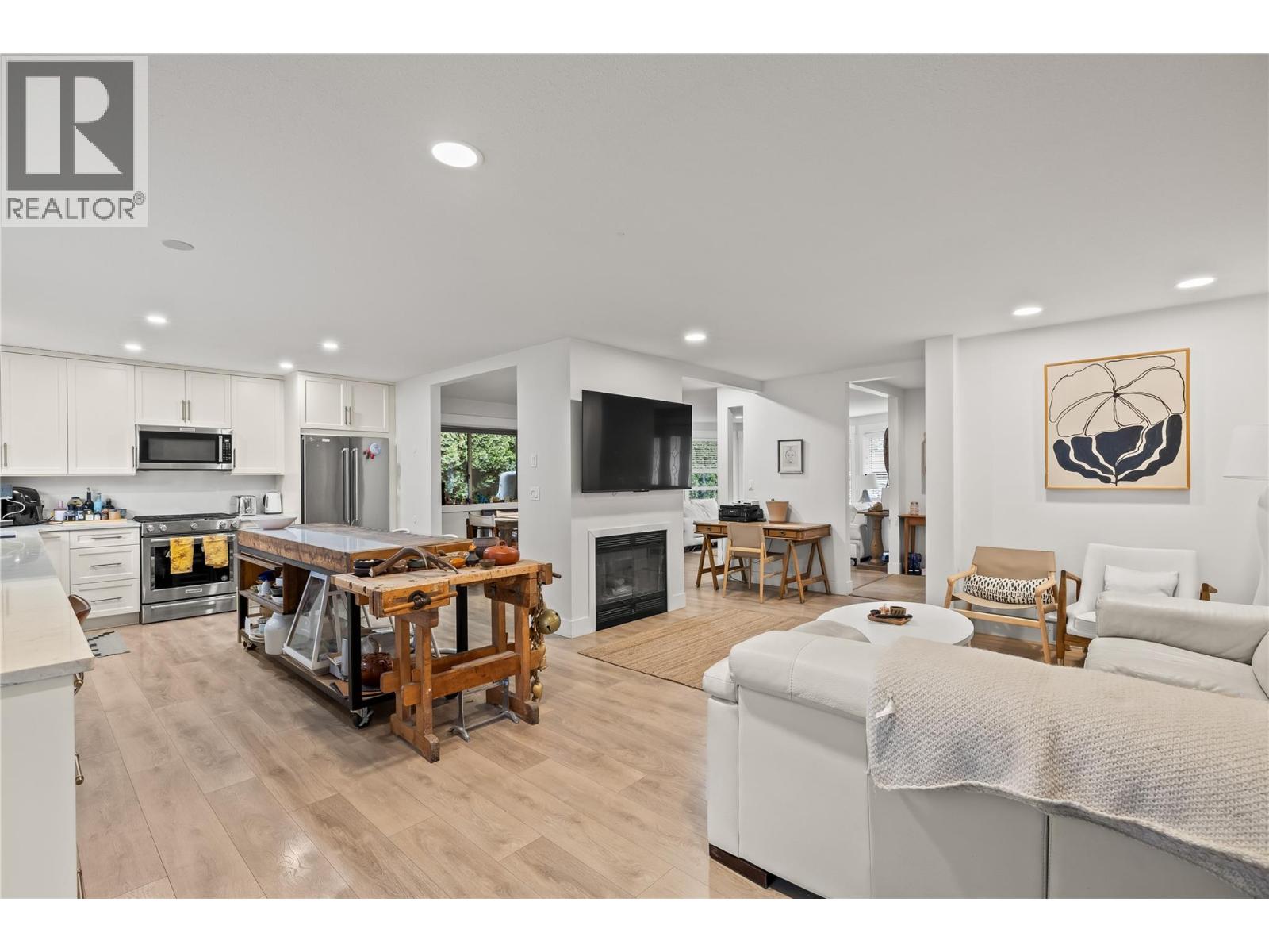 435 Eldorado Road, Kelowna, British Columbia  V1W 1G6 - Photo 11 - 10396516