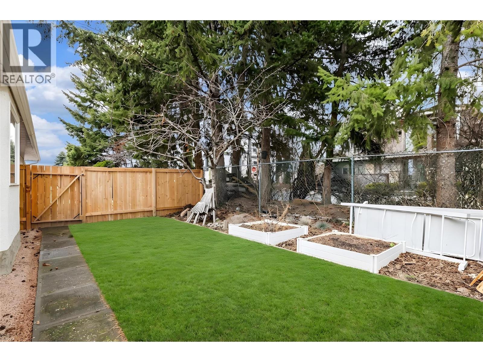 435 Eldorado Road, Kelowna, British Columbia  V1W 1G6 - Photo 37 - 10396516