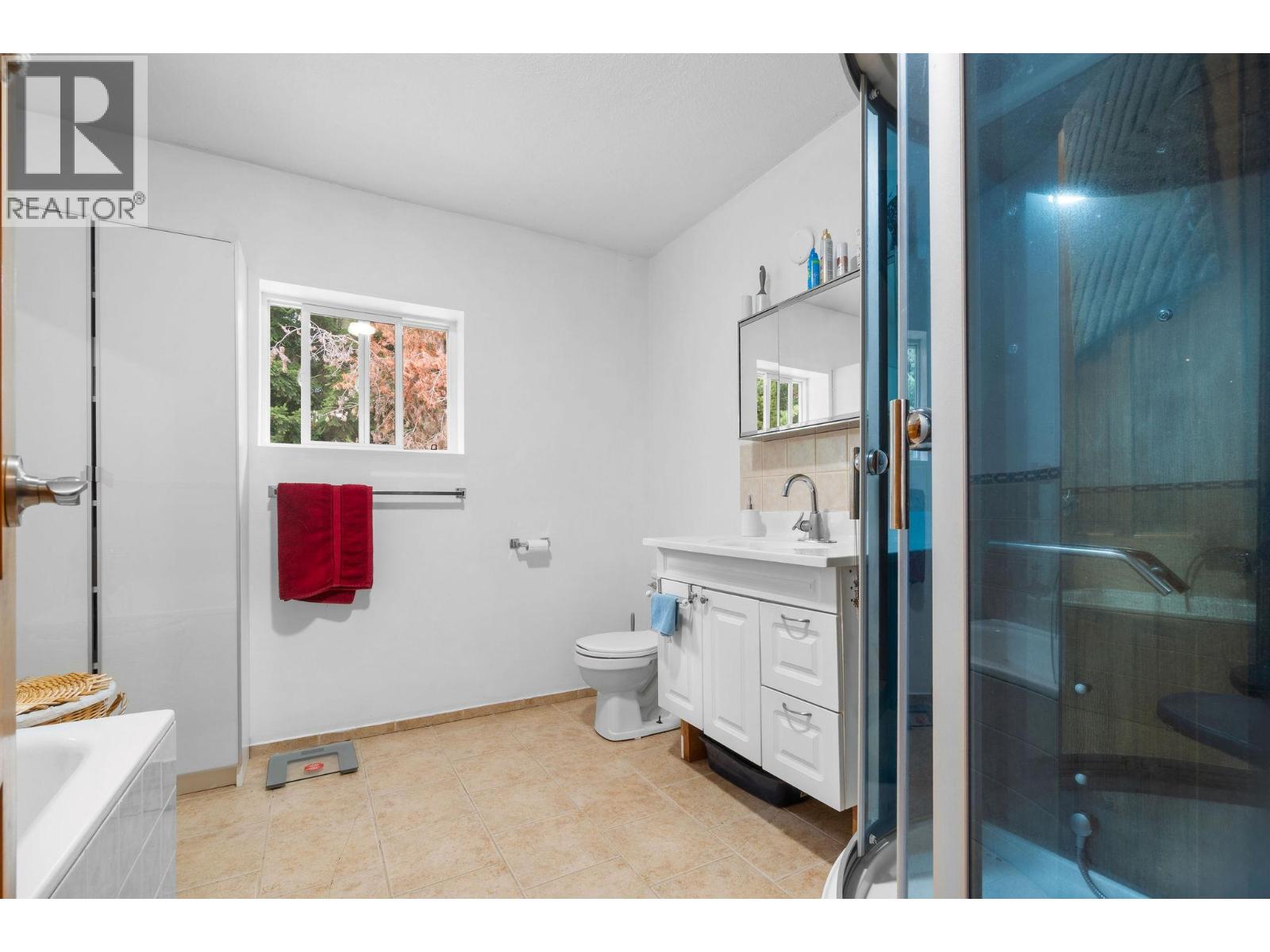 118 Baker Road, Burton, British Columbia  V0G 1R0 - Photo 19 - 10396418