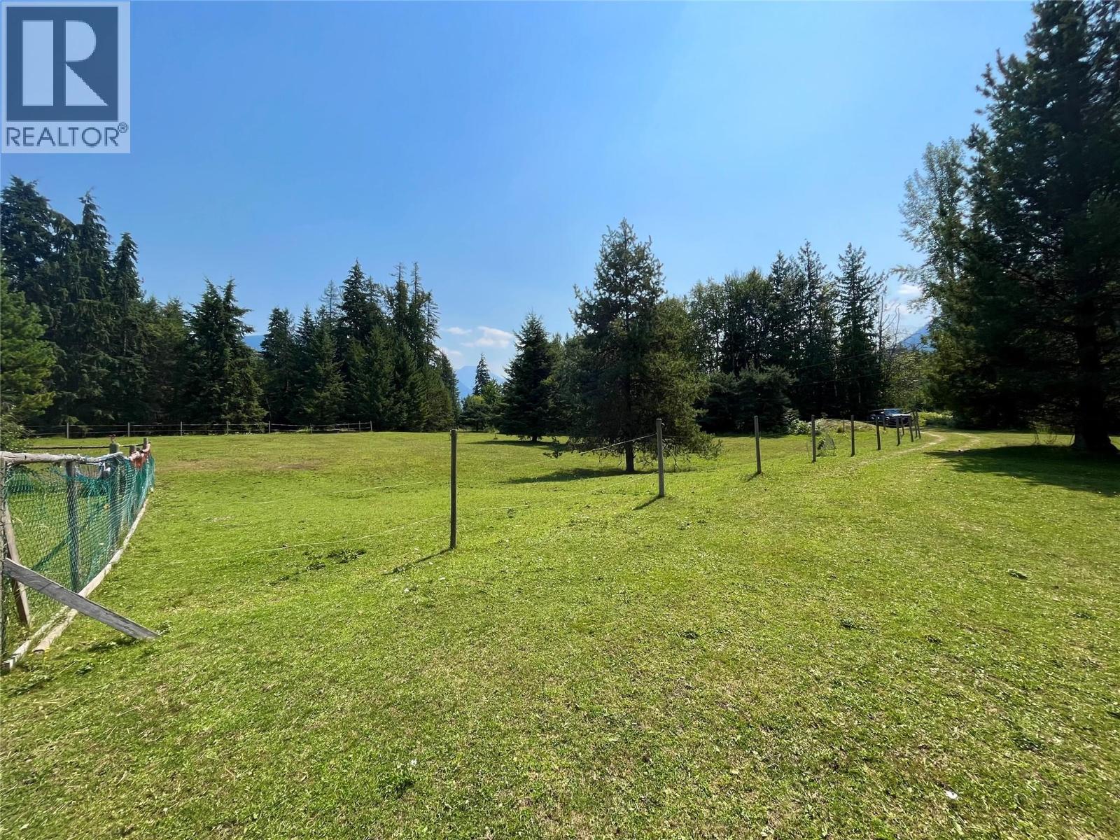 118 Baker Road, Burton, British Columbia  V0G 1R0 - Photo 28 - 10396418