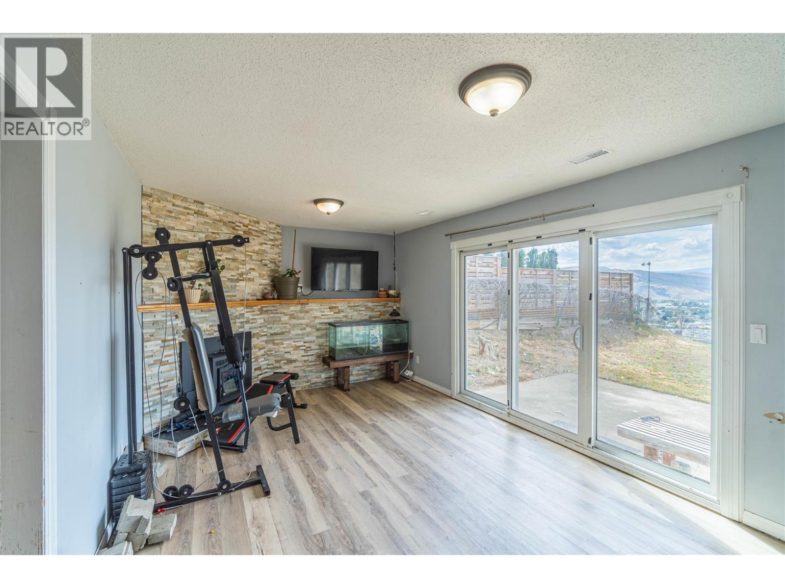 1579 Napier Place, Kamloops, British Columbia  V2B 7S1 - Photo 14 - 10396207