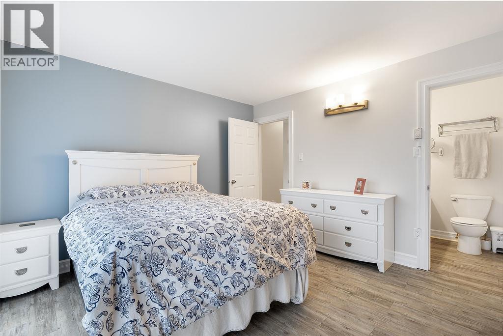 2527 Islandview Road, Blind Bay, British Columbia  V0E 1H2 - Photo 17 - 10396054