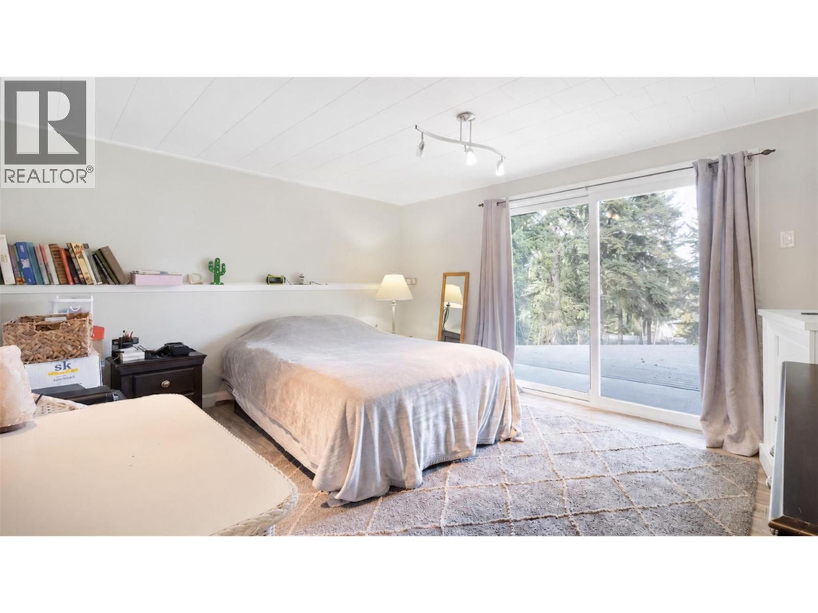 2527 Islandview Road, Blind Bay, British Columbia  V0E 1H2 - Photo 27 - 10396054