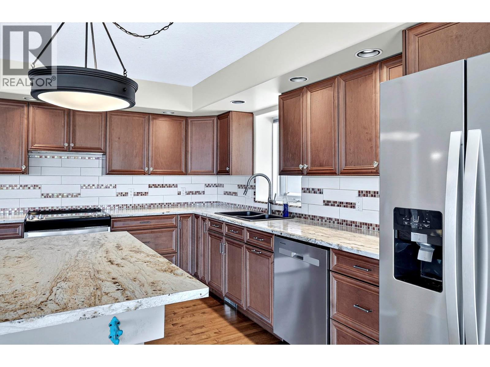 1575 Springhill Drive Unit# 31, Kamloops, British Columbia  V2E 2N9 - Photo 7 - 10396505