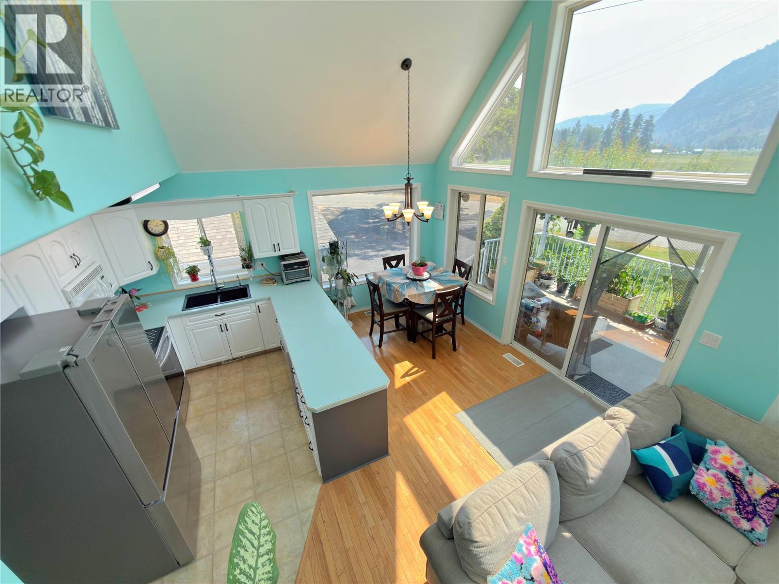 5012 14th Avenue, Okanagan Falls, British Columbia  V0H 1R0 - Photo 16 - 10396296