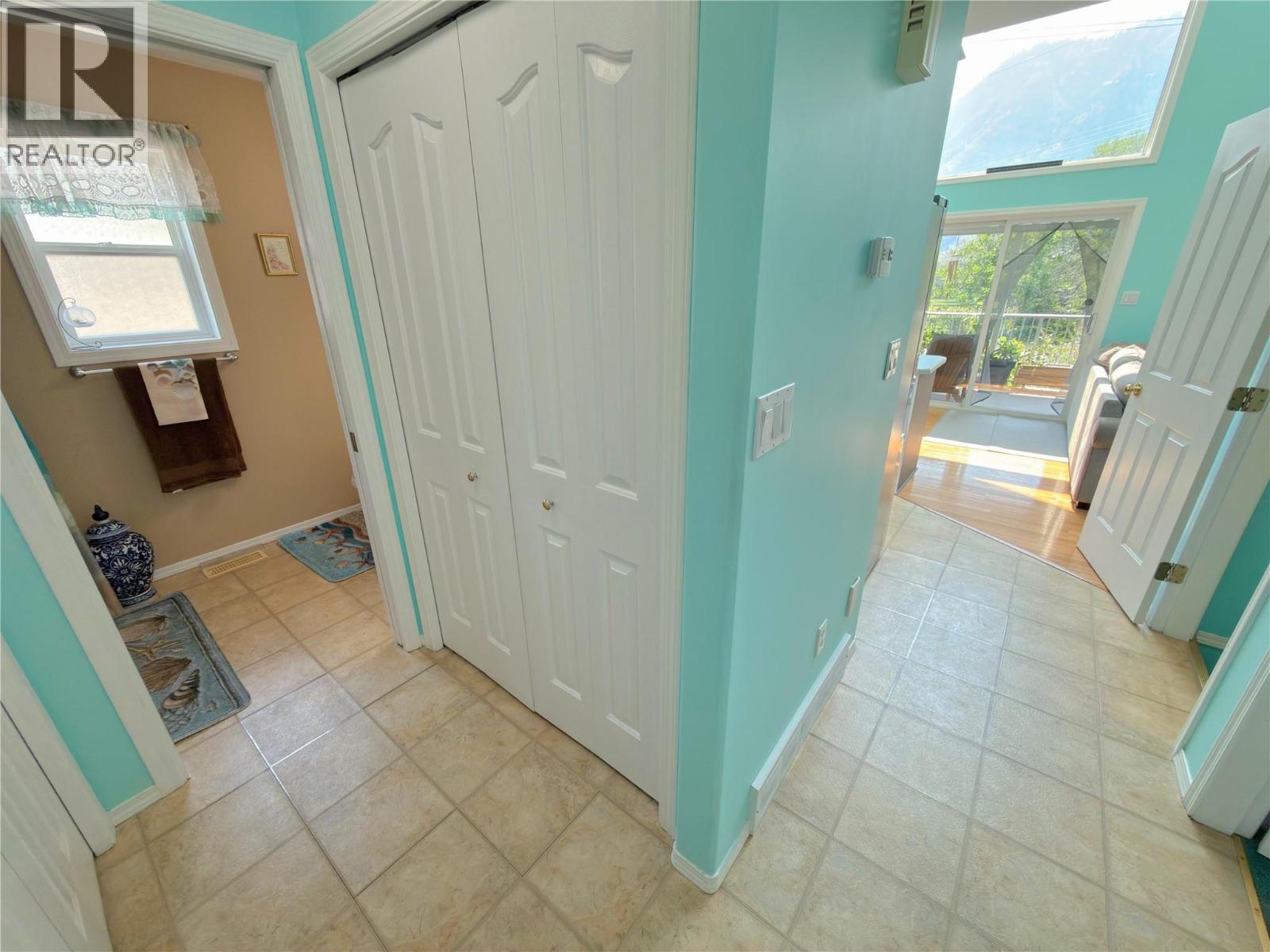 5012 14th Avenue, Okanagan Falls, British Columbia  V0H 1R0 - Photo 33 - 10396296