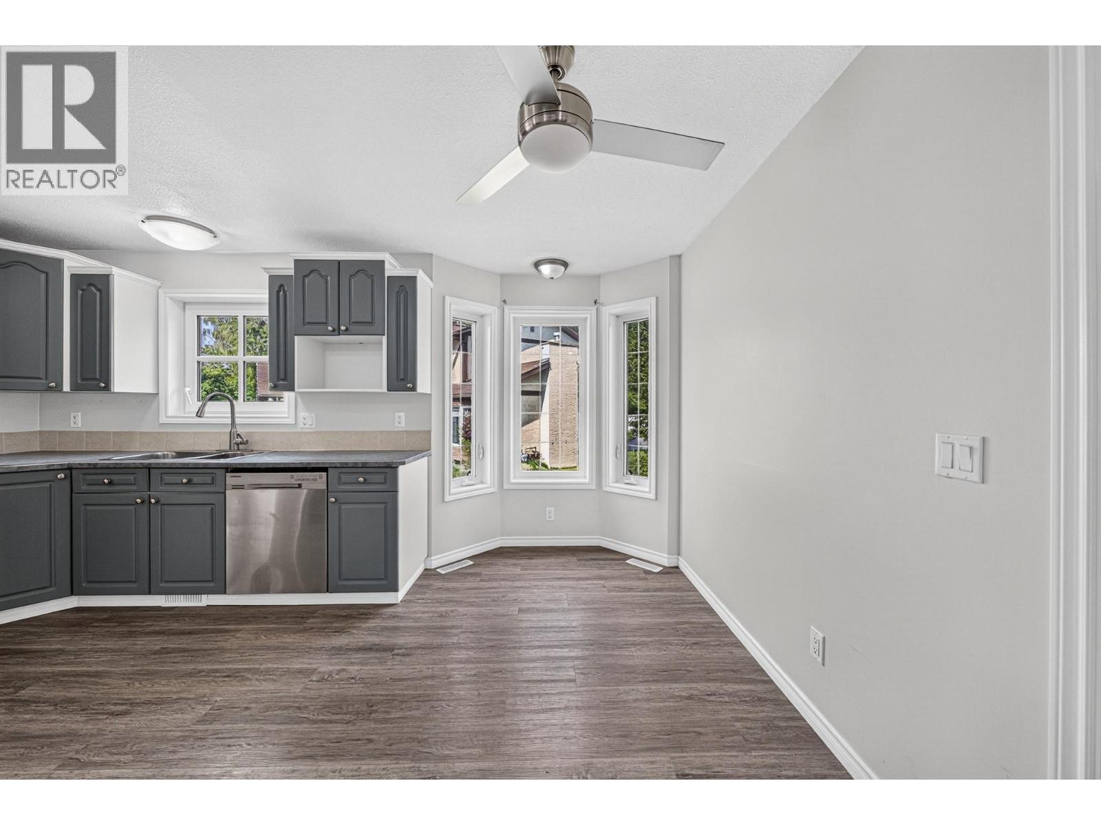 1255 Valley View Drive, Sparwood, British Columbia  V0B 2G2 - Photo 14 - 10395860