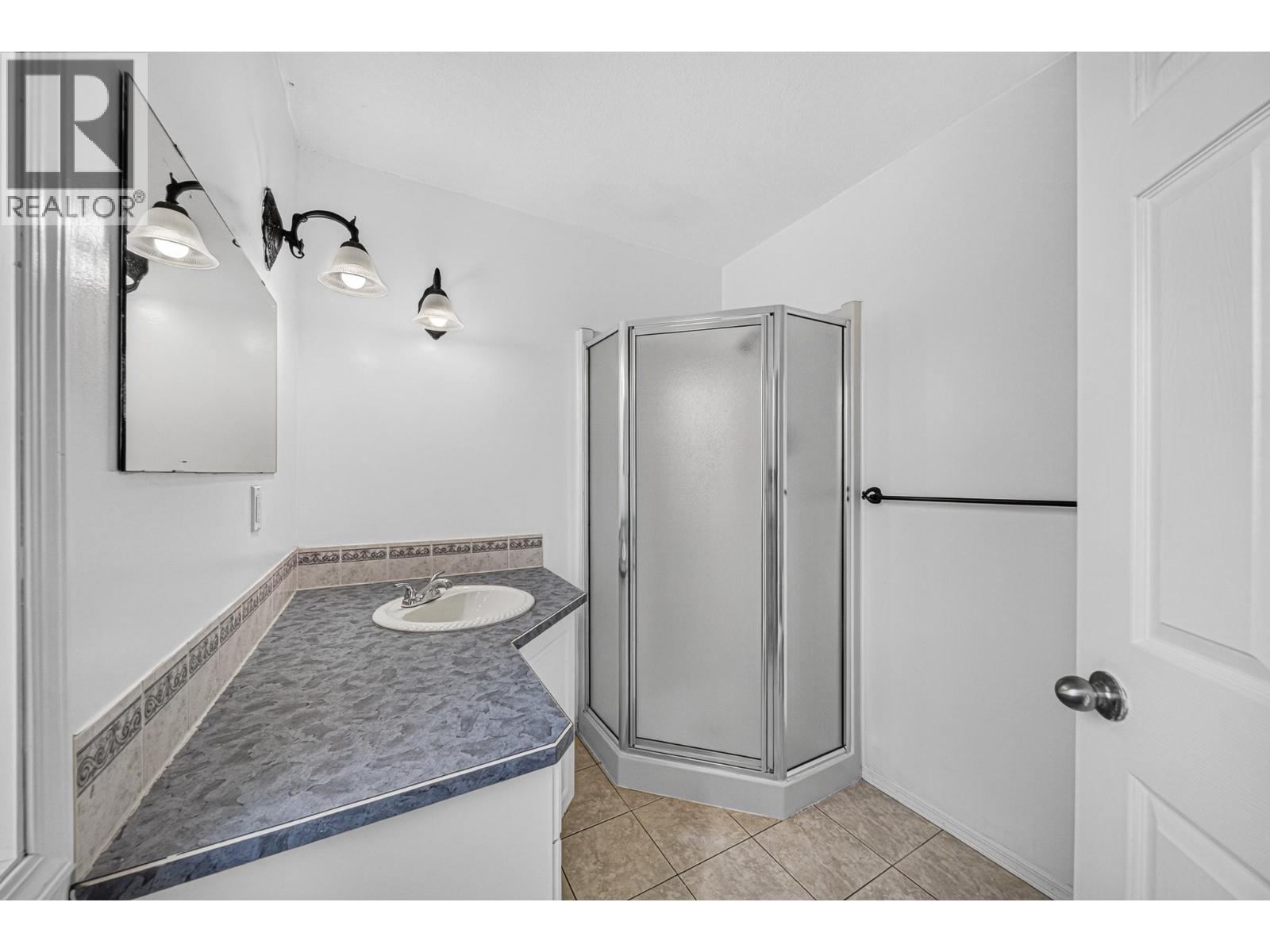 1255 Valley View Drive, Sparwood, British Columbia  V0B 2G2 - Photo 23 - 10395860