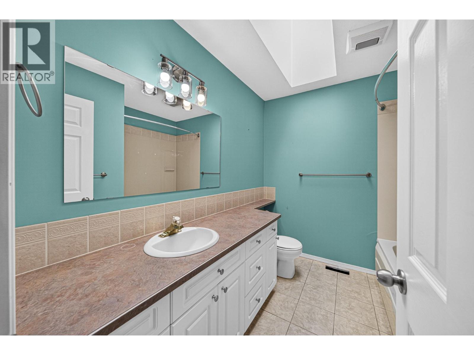 1255 Valley View Drive, Sparwood, British Columbia  V0B 2G2 - Photo 26 - 10395860