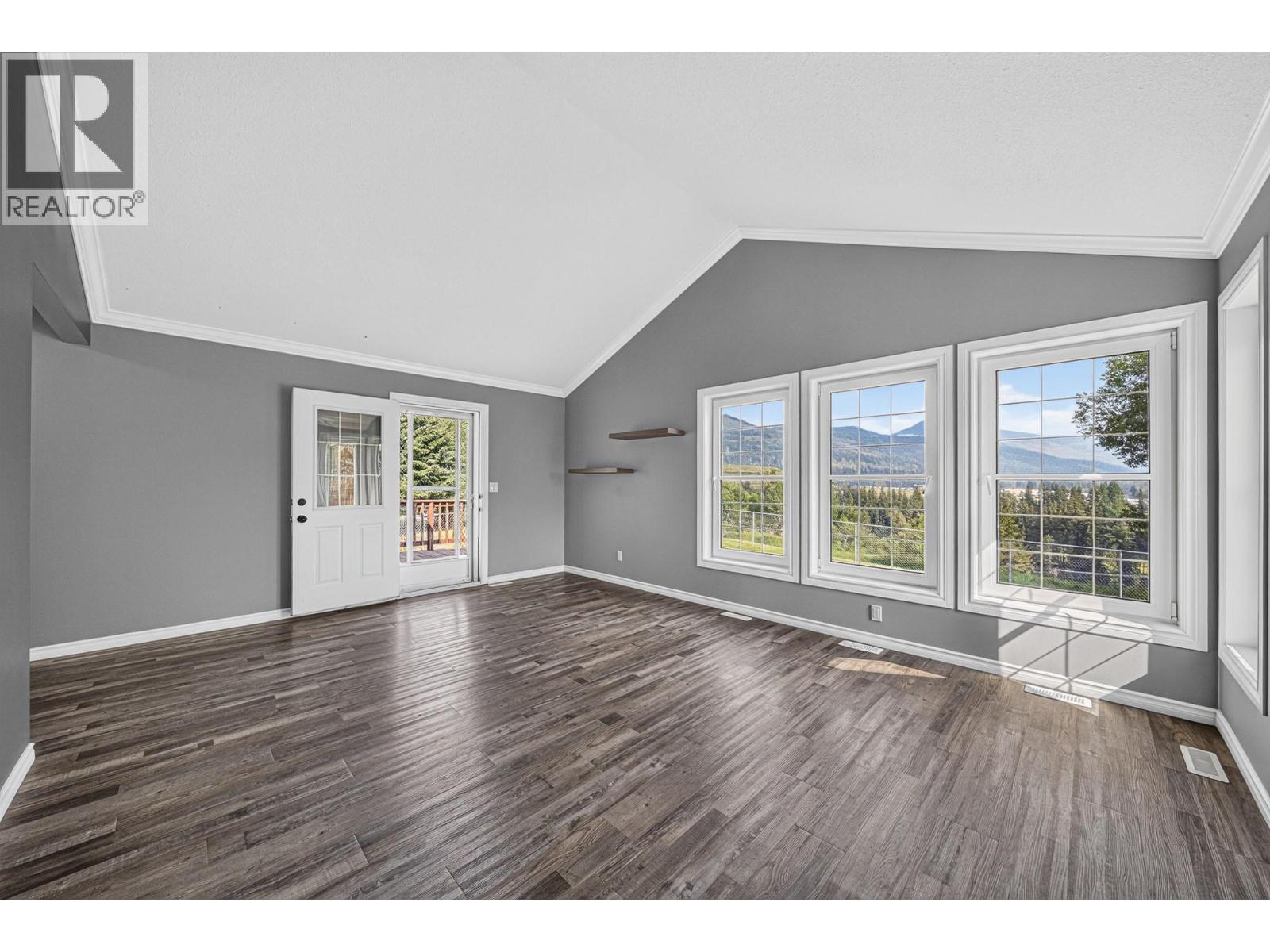 1255 Valley View Drive, Sparwood, British Columbia  V0B 2G2 - Photo 34 - 10395860