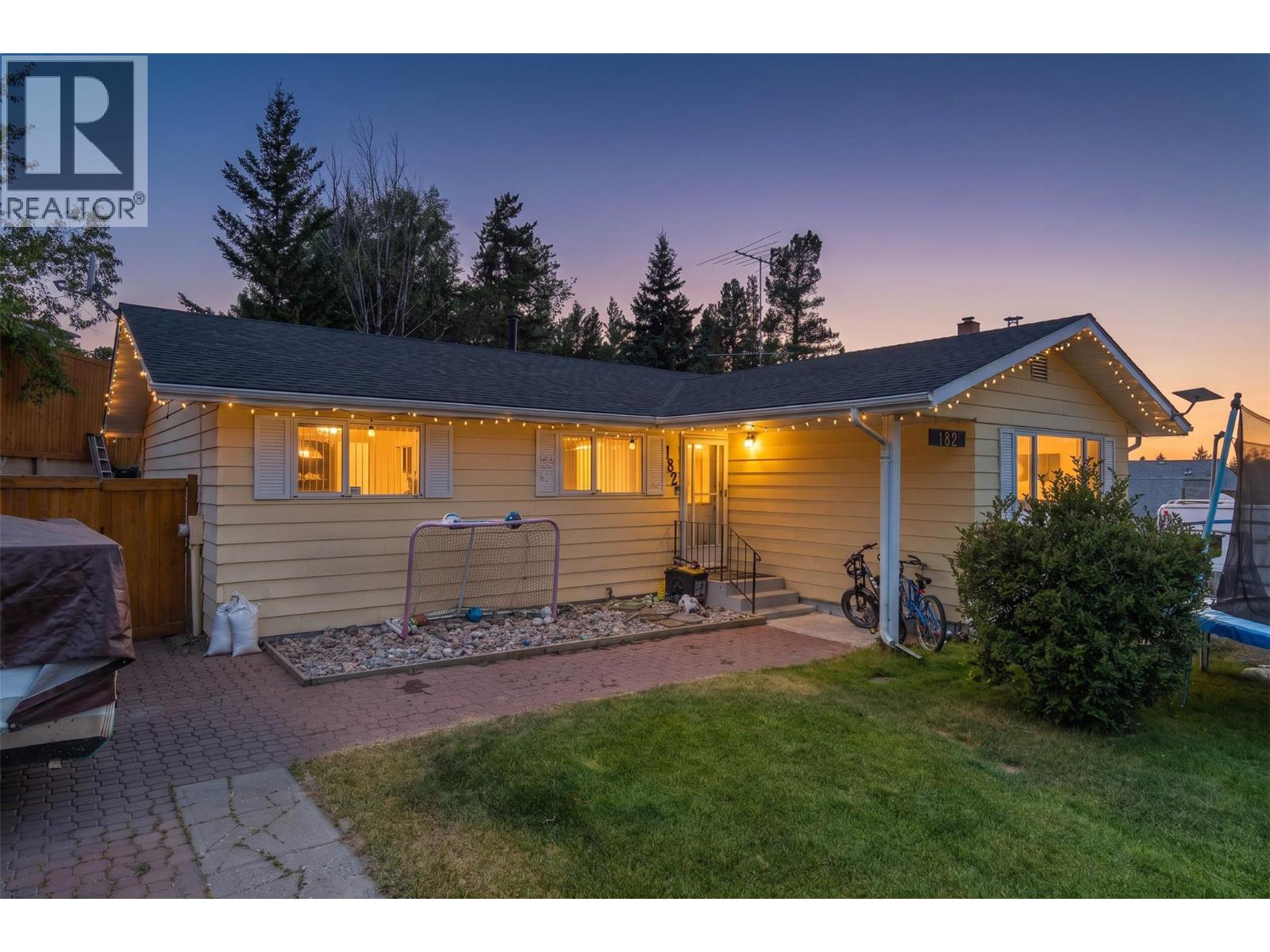 182 Jasper Drive, Logan Lake, British Columbia  V0K 1W0 - Photo 1 - 10396423
