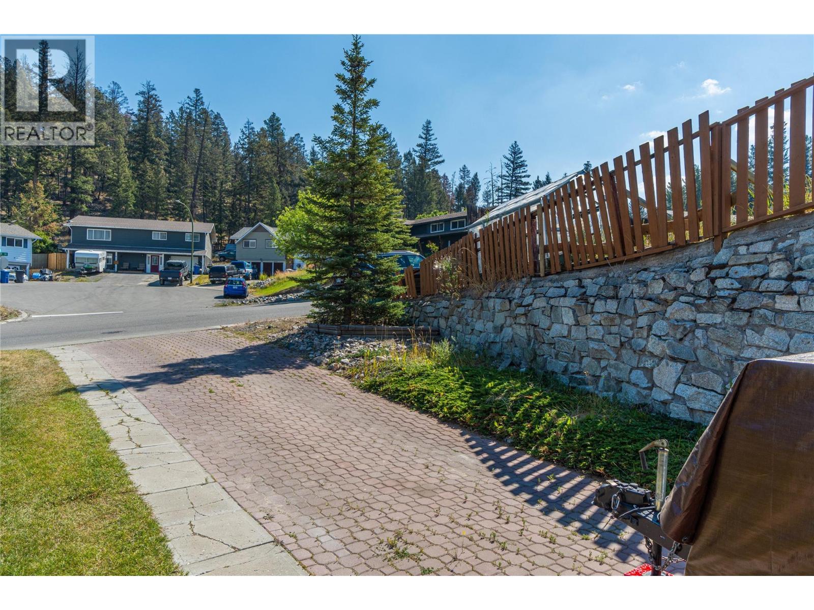 182 Jasper Drive, Logan Lake, British Columbia  V0K 1W0 - Photo 34 - 10396423