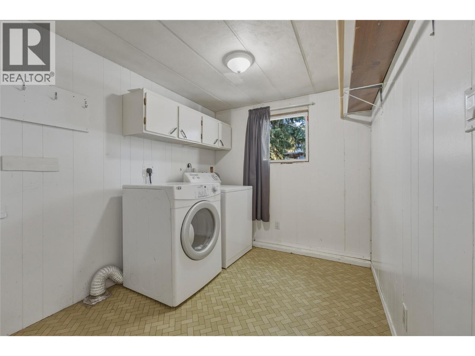 4137 Spallumcheen Drive Unit# 16, Spallumcheen, British Columbia  V4Y 0N1 - Photo 15 - 10396412