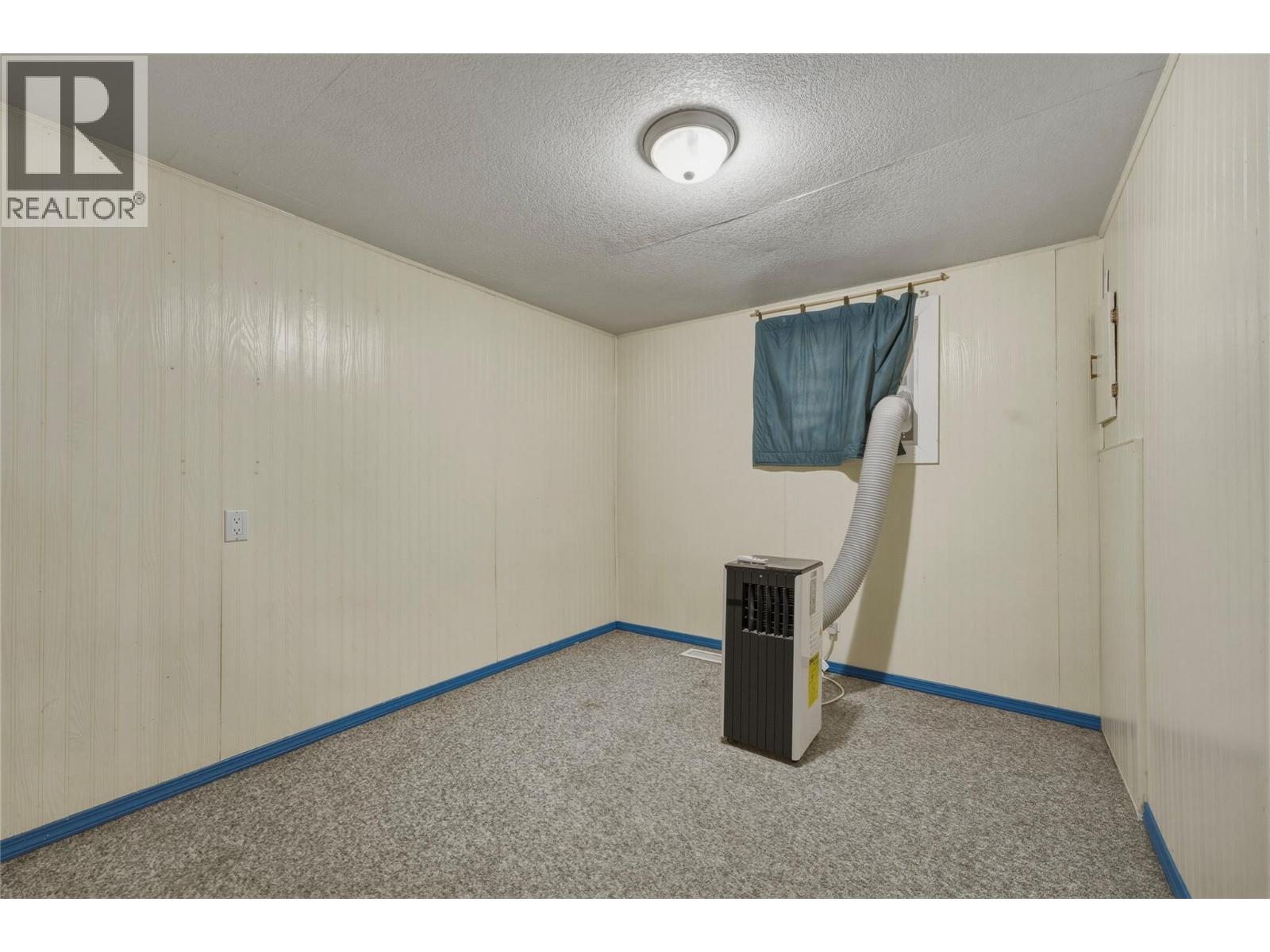 4137 Spallumcheen Drive Unit# 16, Spallumcheen, British Columbia  V4Y 0N1 - Photo 17 - 10396412