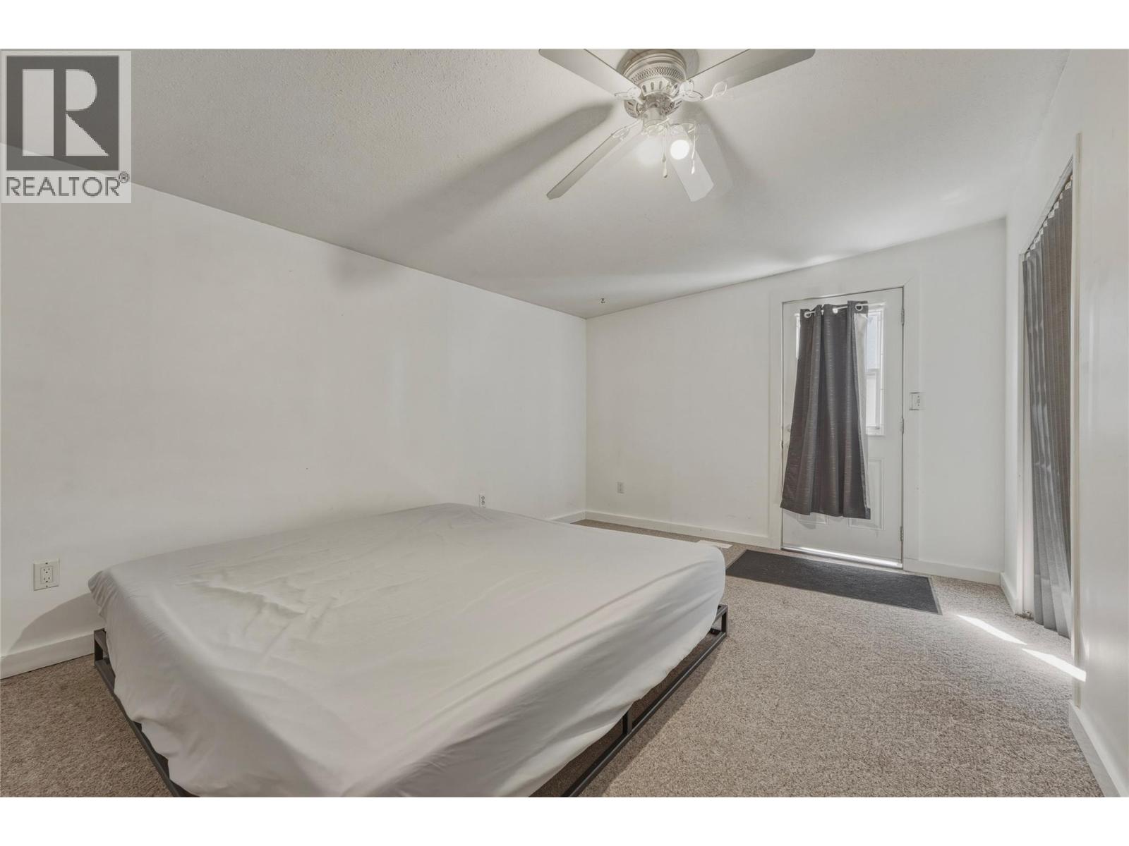 4137 Spallumcheen Drive Unit# 16, Spallumcheen, British Columbia  V4Y 0N1 - Photo 19 - 10396412