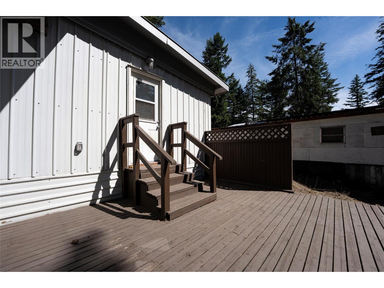 4137 Spallumcheen Drive Unit# 16, Spallumcheen, British Columbia  V4Y 0N1 - Photo 22 - 10396412