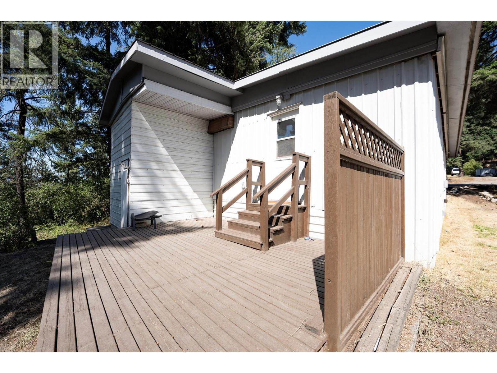 4137 Spallumcheen Drive Unit# 16, Spallumcheen, British Columbia  V4Y 0N1 - Photo 23 - 10396412