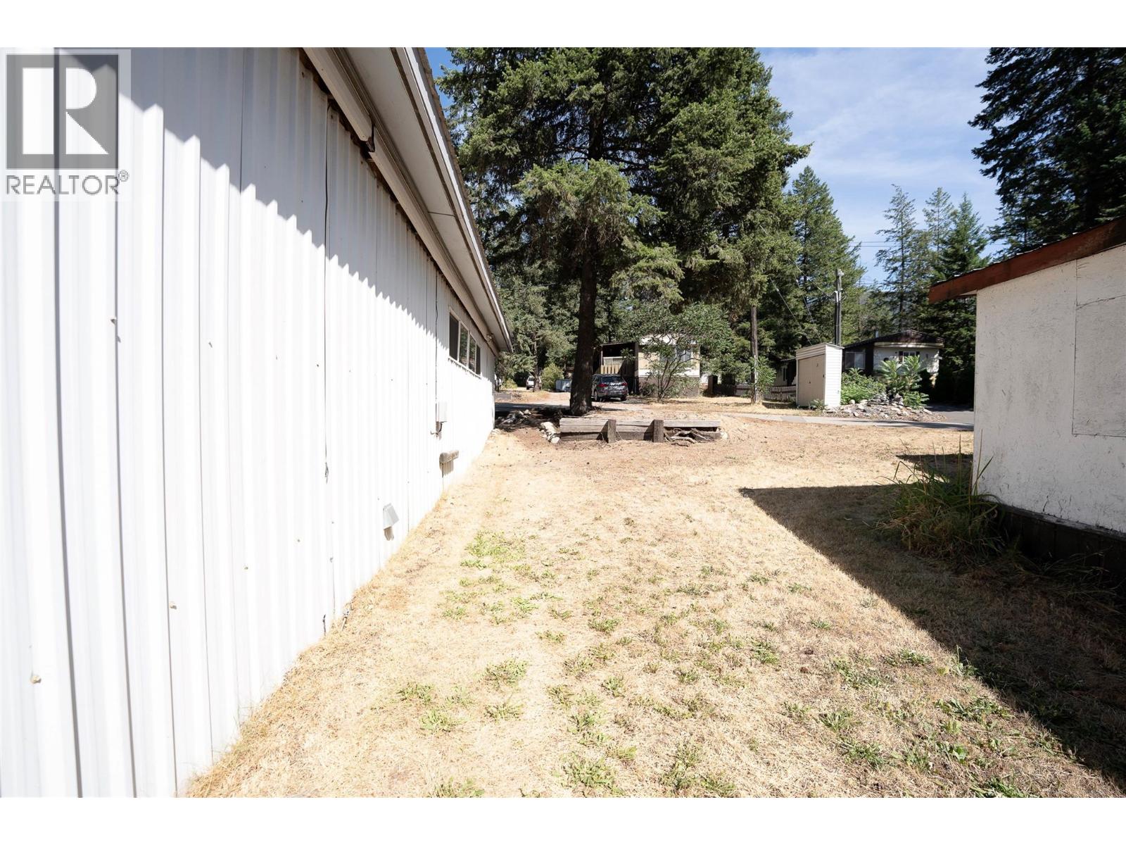4137 Spallumcheen Drive Unit# 16, Spallumcheen, British Columbia  V4Y 0N1 - Photo 25 - 10396412