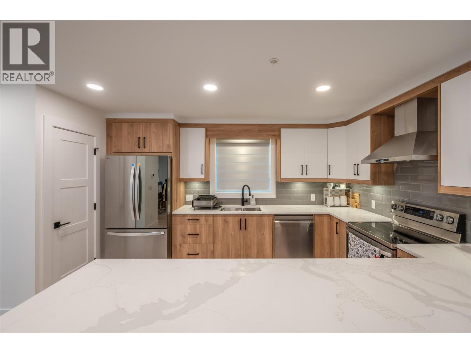 10615 Elliott Street Unit# 110, Summerland, British Columbia  V0H 1Z2 - Photo 4 - 10396547