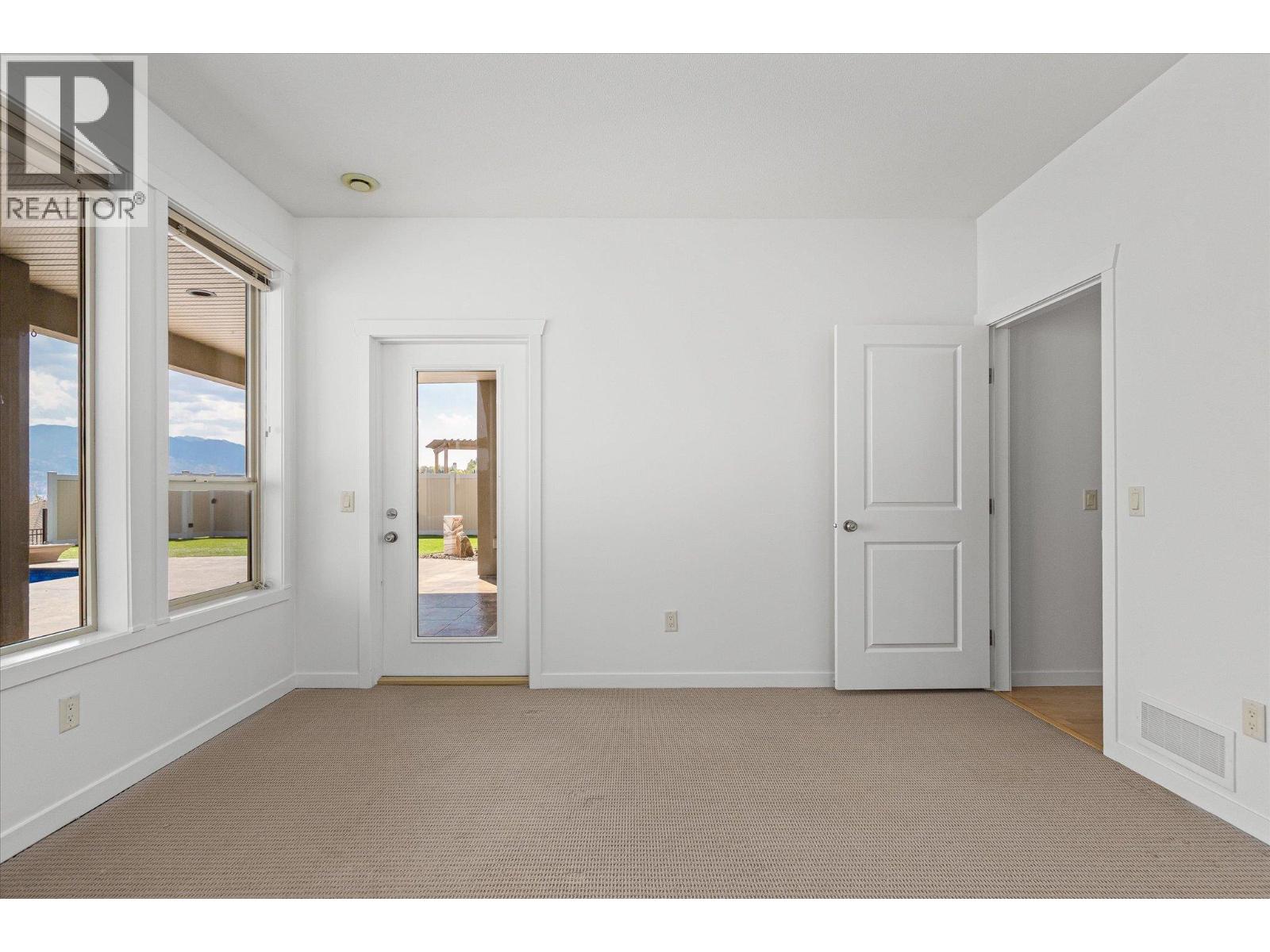 1581 Gregory Road, West Kelowna, British Columbia  V4T 2V7 - Photo 46 - 10396437