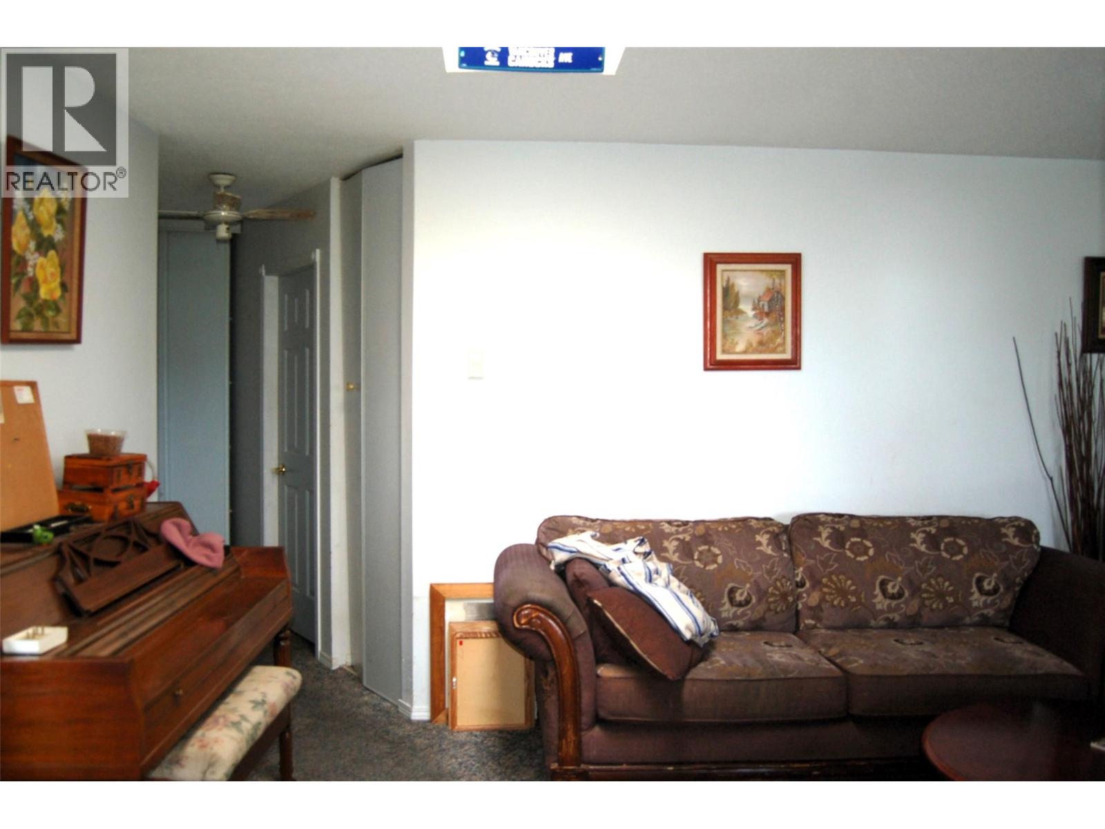 11110 Quinpool Road Unit# 2, Summerland, British Columbia  V0H 1Z5 - Photo 3 - 10396387