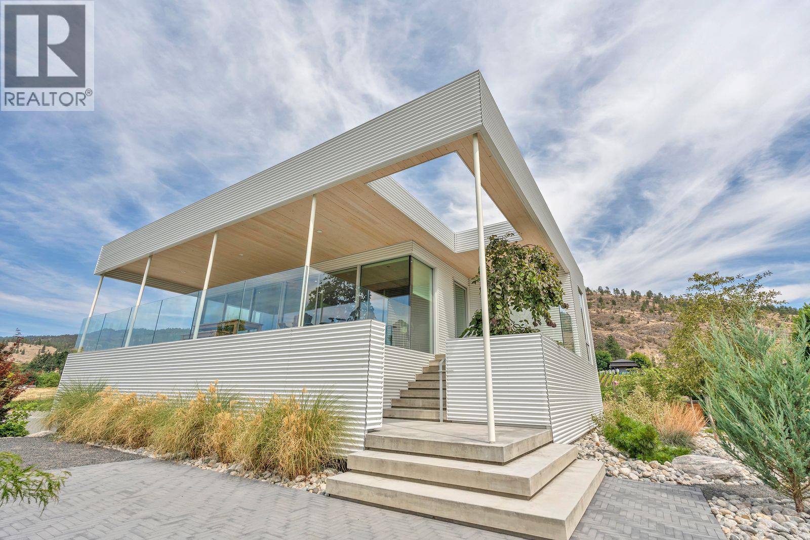 1243 Evans Avenue, Penticton, British Columbia  V2A 8R7 - Photo 10 - 10396443