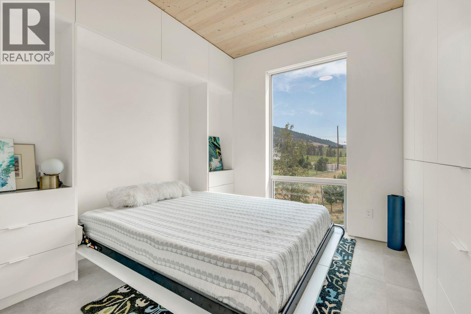 1243 Evans Avenue, Penticton, British Columbia  V2A 8R7 - Photo 21 - 10396443