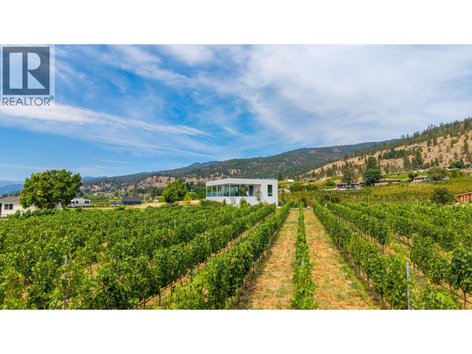 1243 Evans Avenue, Penticton, British Columbia  V2A 8R7 - Photo 6 - 10396443