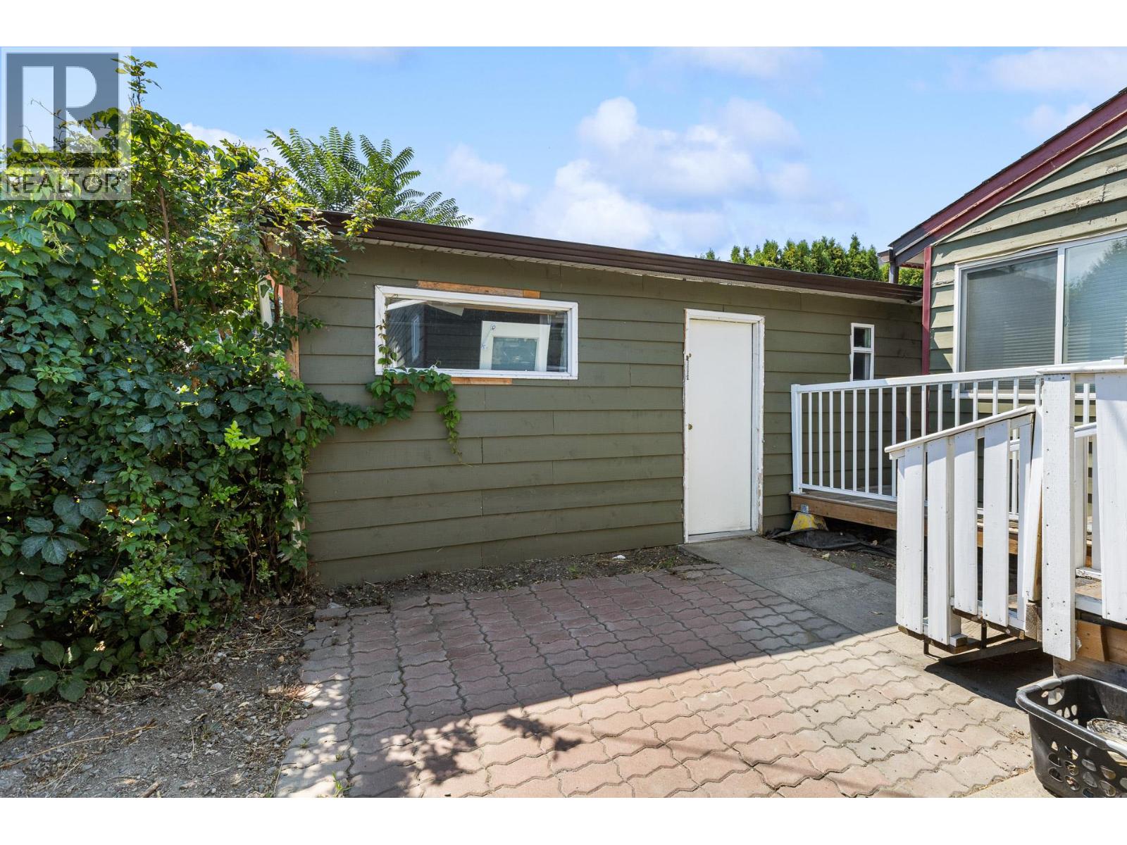 925 Sutherland Avenue, Kelowna, British Columbia  V1Y 5X6 - Photo 30 - 10396359