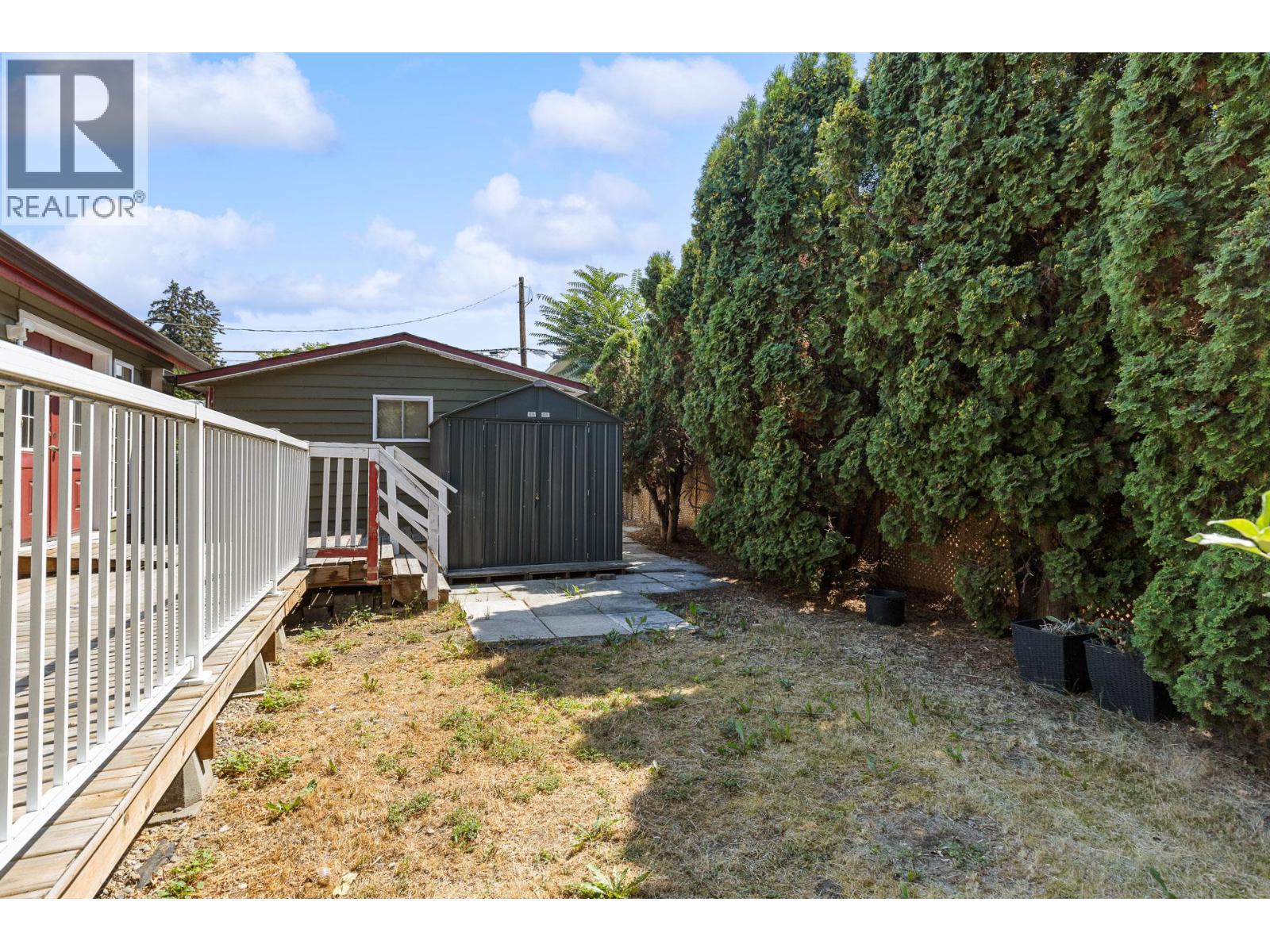 925 Sutherland Avenue, Kelowna, British Columbia  V1Y 5X6 - Photo 37 - 10396359