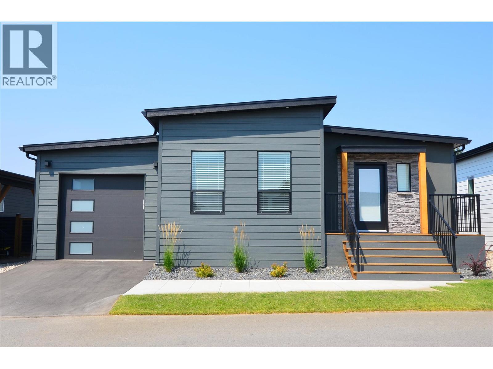 8900 Jim Bailey Road Unit# 115, Kelowna, British Columbia  V4V 1E5 - Photo 1 - 10396265