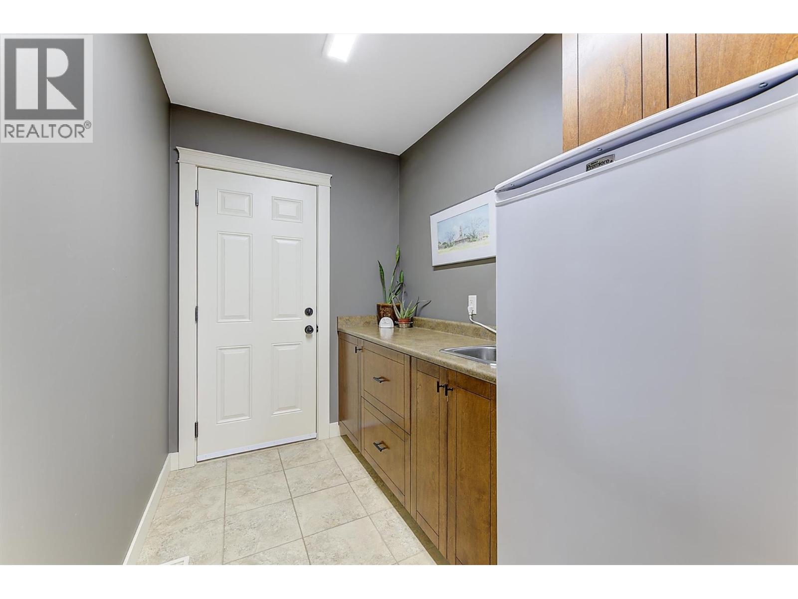 12931 East Ridge Drive, Lake Country, British Columbia  V4V 2R2 - Photo 46 - 10396213